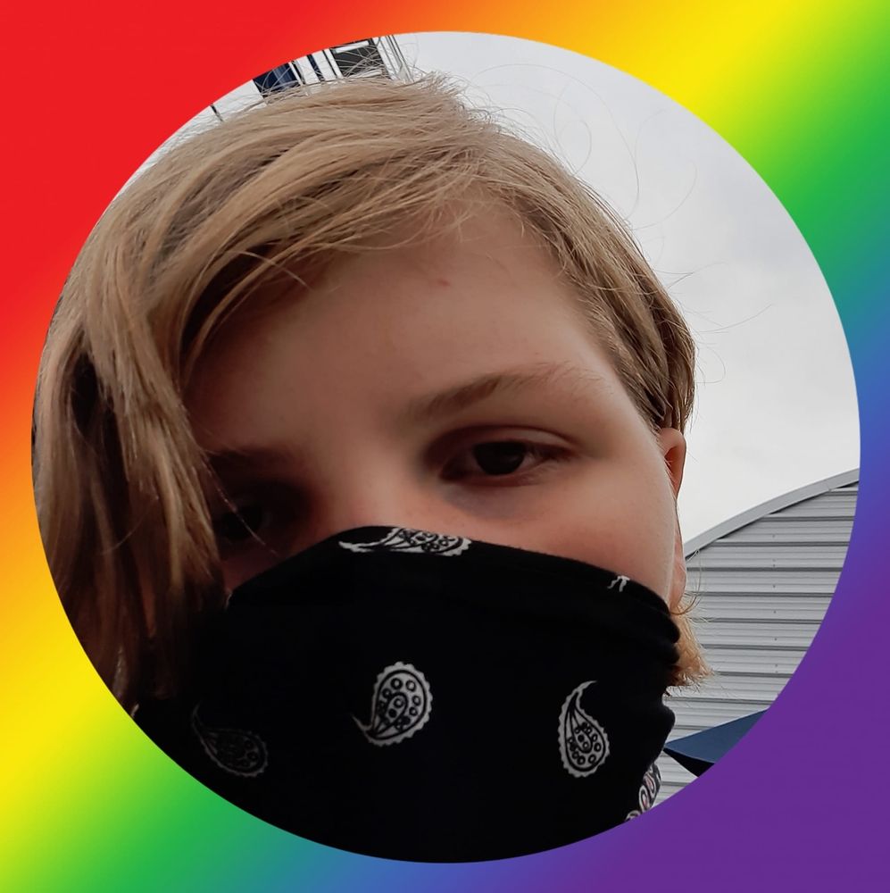 Meet your Posher, Alexis